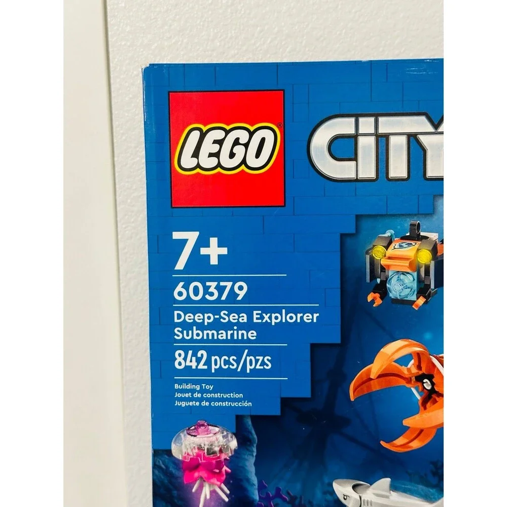 LEGO (60379) City: Deep-Sea Explorer Submarine Building Set - New Sealed Retired - Picture 2 of 4